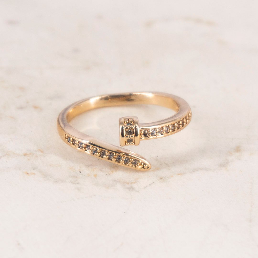 ANILLO CLAVO CIRCONIAS