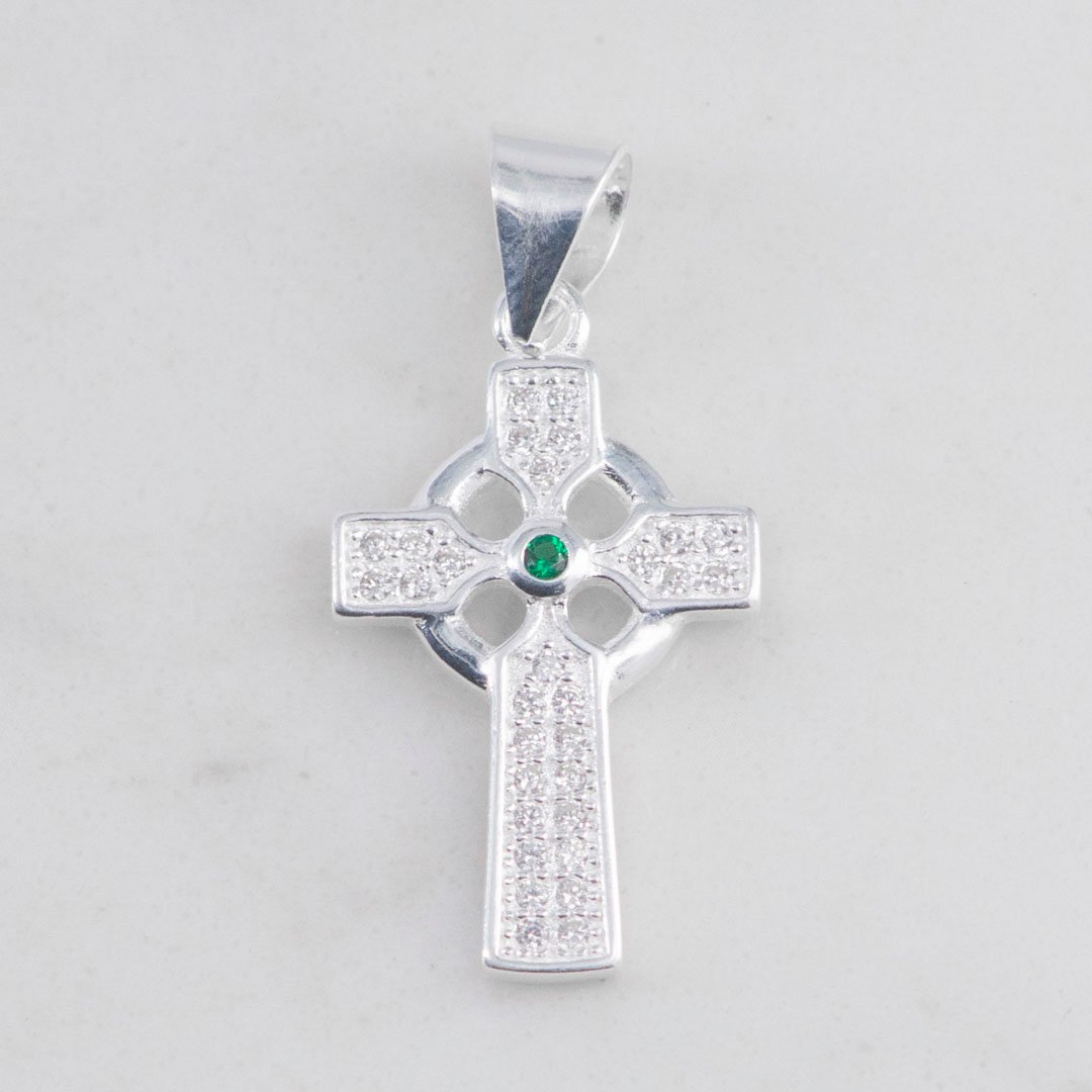 DIJE CRUZ CELTA CIRCONES CENTRO ESMERALDA