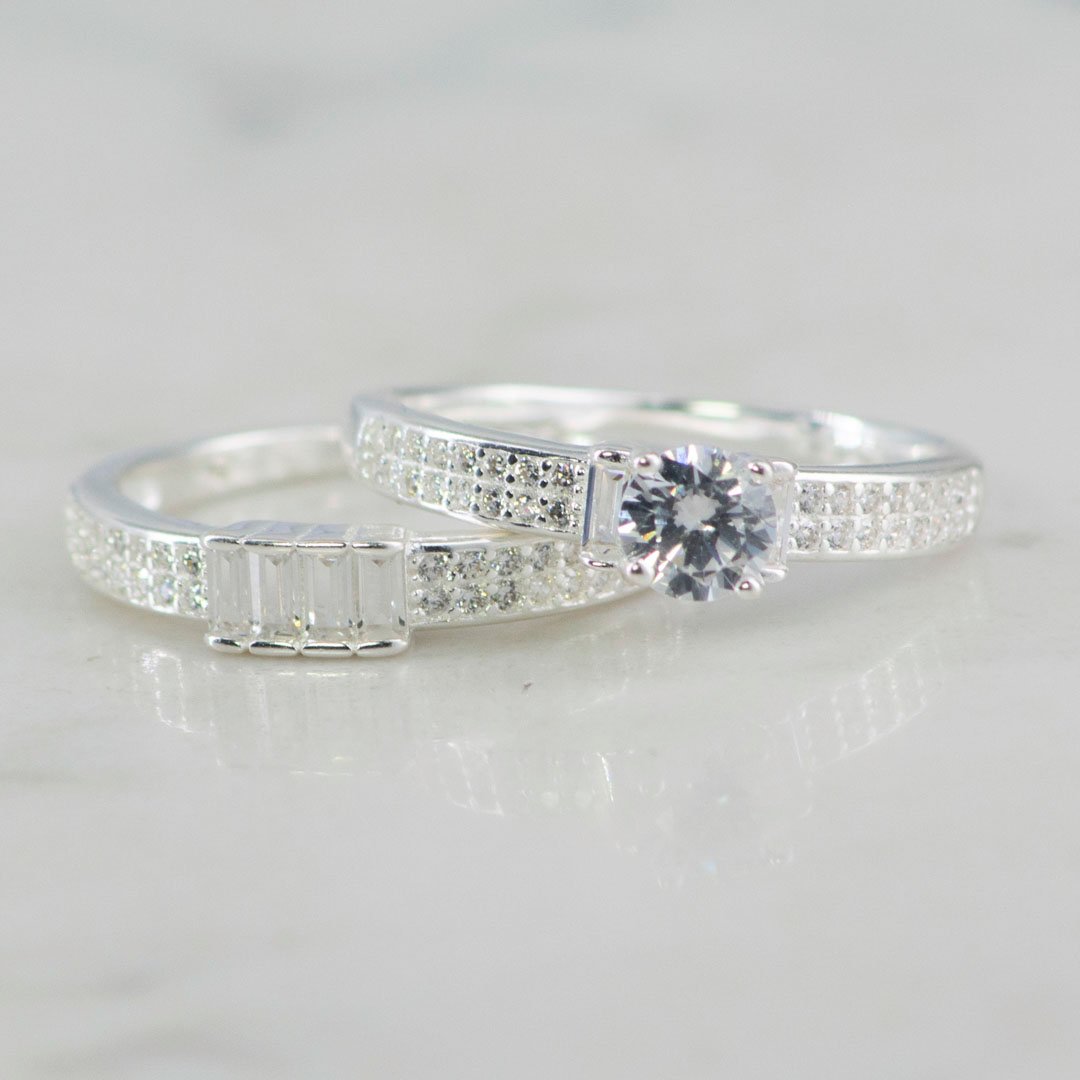 DUO DE ANILLOS CIRCON Y BAGUETTE BANDA CIRCONES